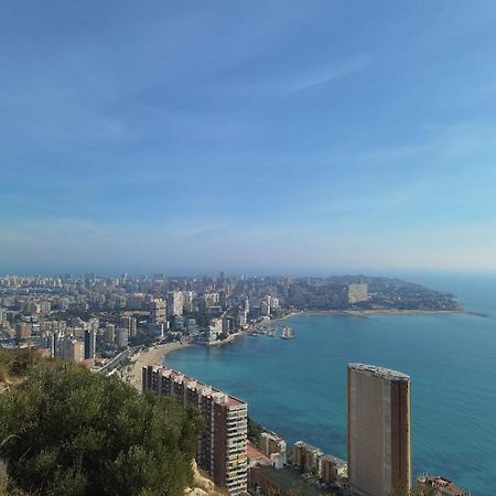 Квартира С Очаровательным Видом На Море Alicante Dış mekan fotoğraf
